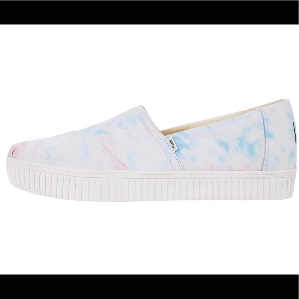 Toms Slip-on Shoes - Picture 7 of 15
